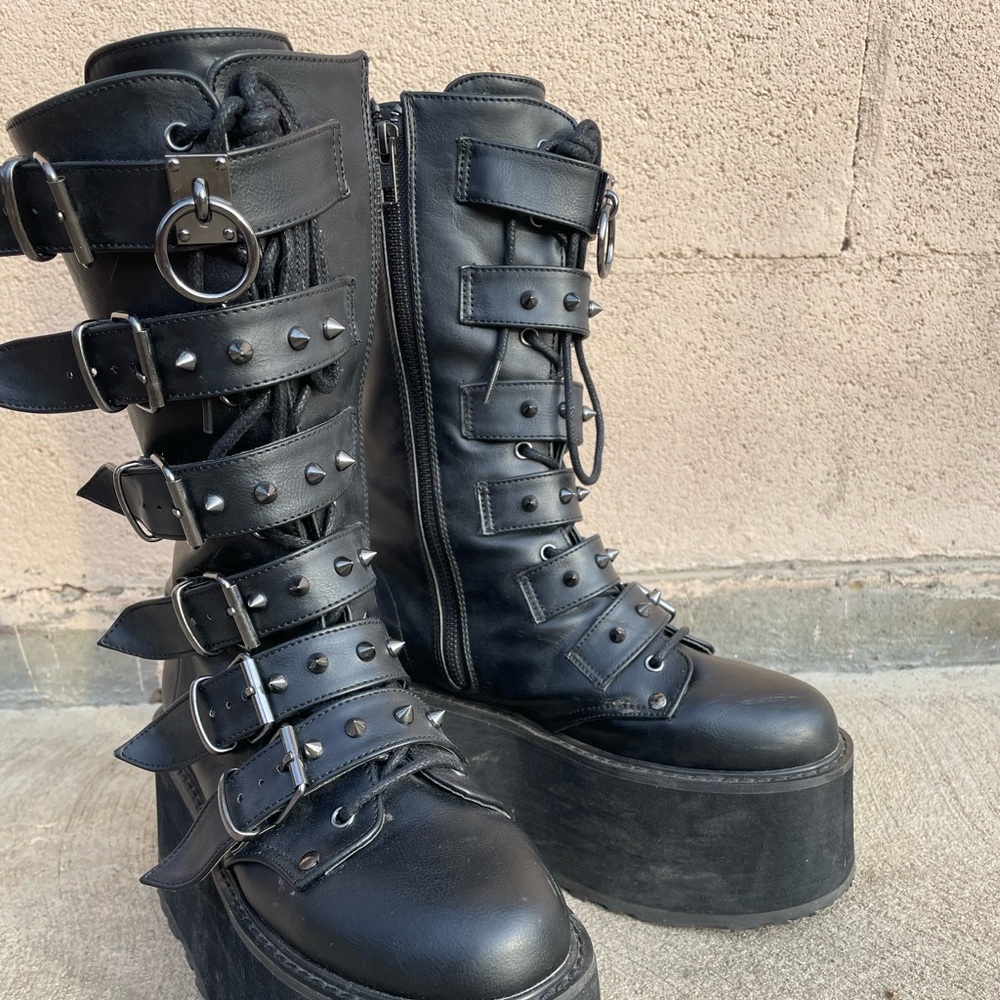 Silver buckle spike platform boots